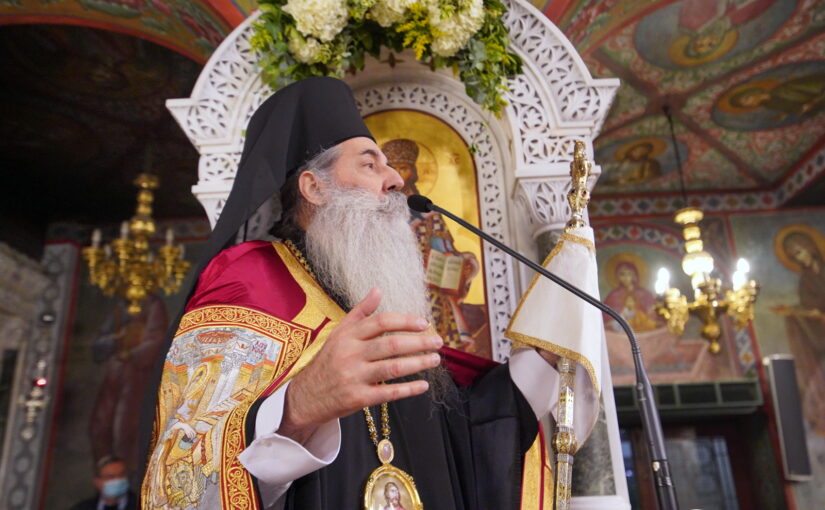 Μητροπολίτης Πειραιώς: Ο Άγ. Νείλος “μέσα σε μόλις πενήντα χρόνια έκλεισε ένα ολόκληρο σύμπαν και μία ατελεύτητη αιωνιότητα”.