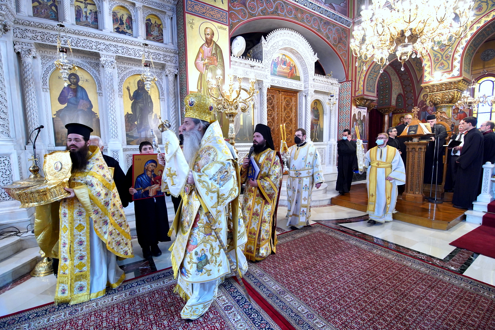 Η Κυριακή της Ορθοδοξίας στον Καθεδρικό Ιερό Ναό Αγίας Τριάδος Πειραιώς.
