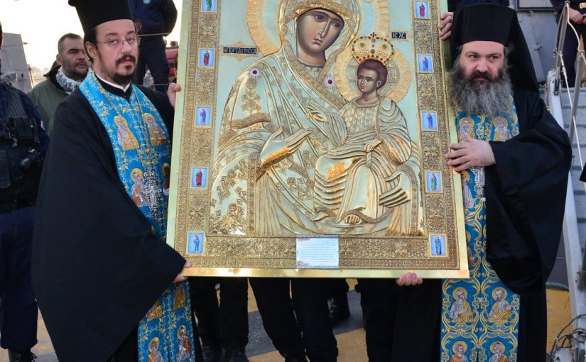 Ο Πειραιάς υποδέχθηκε την Παναγία την Πορταΐτισσα