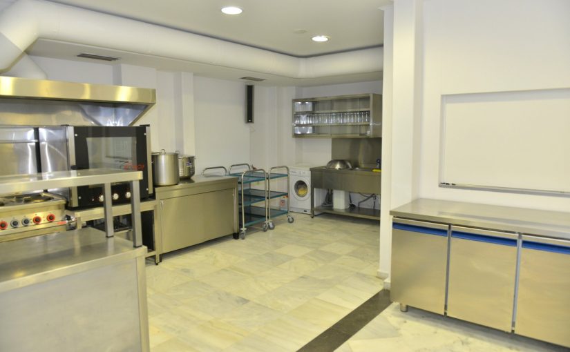 Εγκαίνια κανούργιων εγκαταστάσεων κουζίνας Ι.Ν. Αγίων Κωνσαντίνου & Ελένης