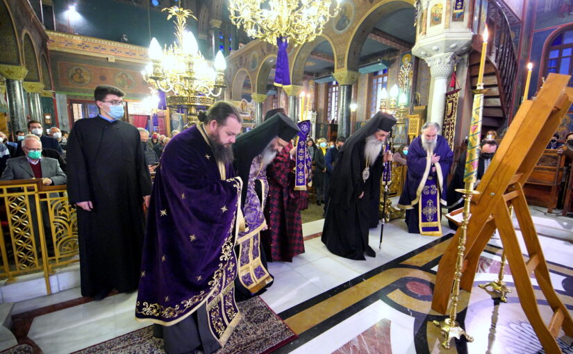 Η Ακολουθία του Νυμφίου στον Μητροπολιτικό Ιερό Ναό Αγίου Δημητρίου Νέου Φαλήρου.