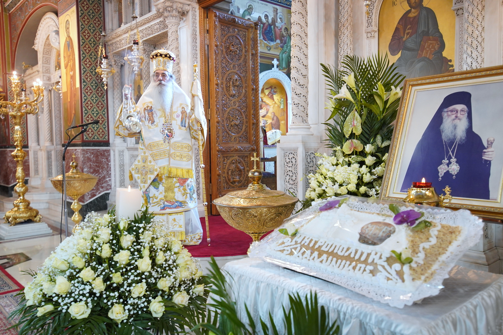 Η Κυριακή της Ορθοδοξίας στον Καθεδρικό Ιερό Ναό Αγίας Τριάδος Πειραιώς – 3ετές Μνημόσυνο μακαριστού Μητρ.Πειραιώς κυρού Καλλινίκου.