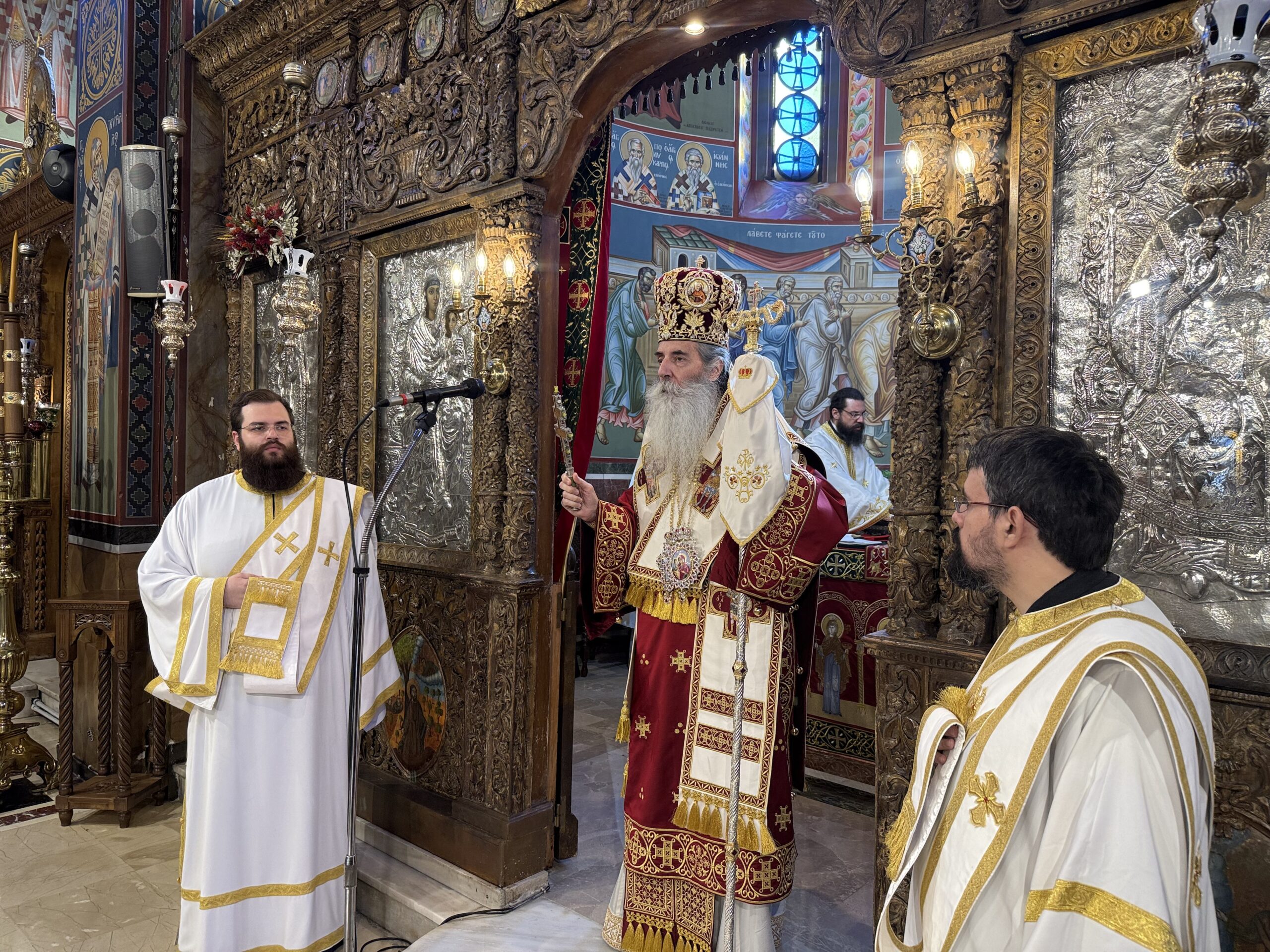 Μητροπολίτης Πειραιώς: «Η Αγία Παρασκευή έρχεται να μας προσφέρει έναν δυναμικό τρόπο να επανεύρουμε τον εαυτό μας».