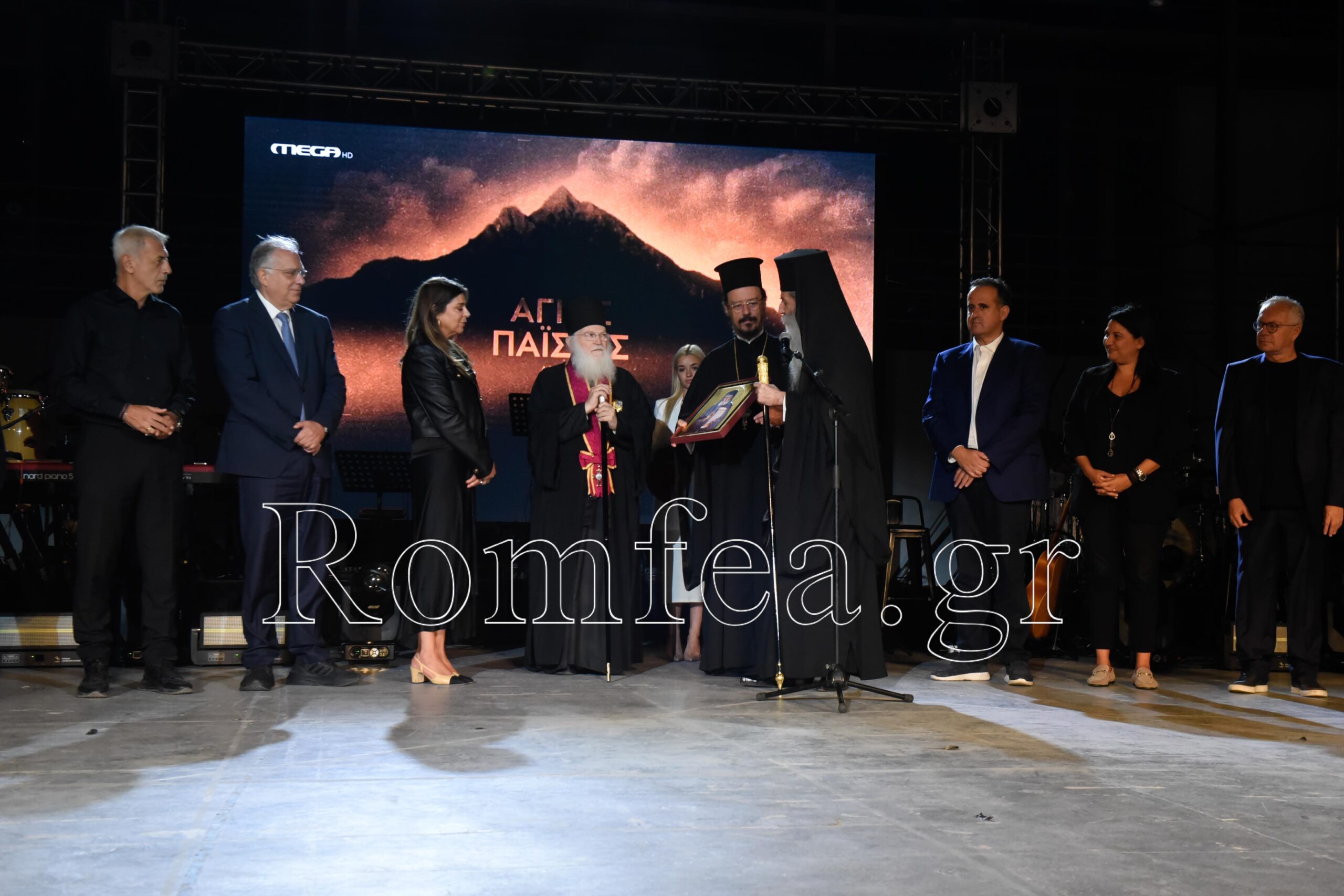 Μεγάλη Φιλανθρωπική Συναυλία της Ιεράς Μητροπόλεως Πειραιώς.