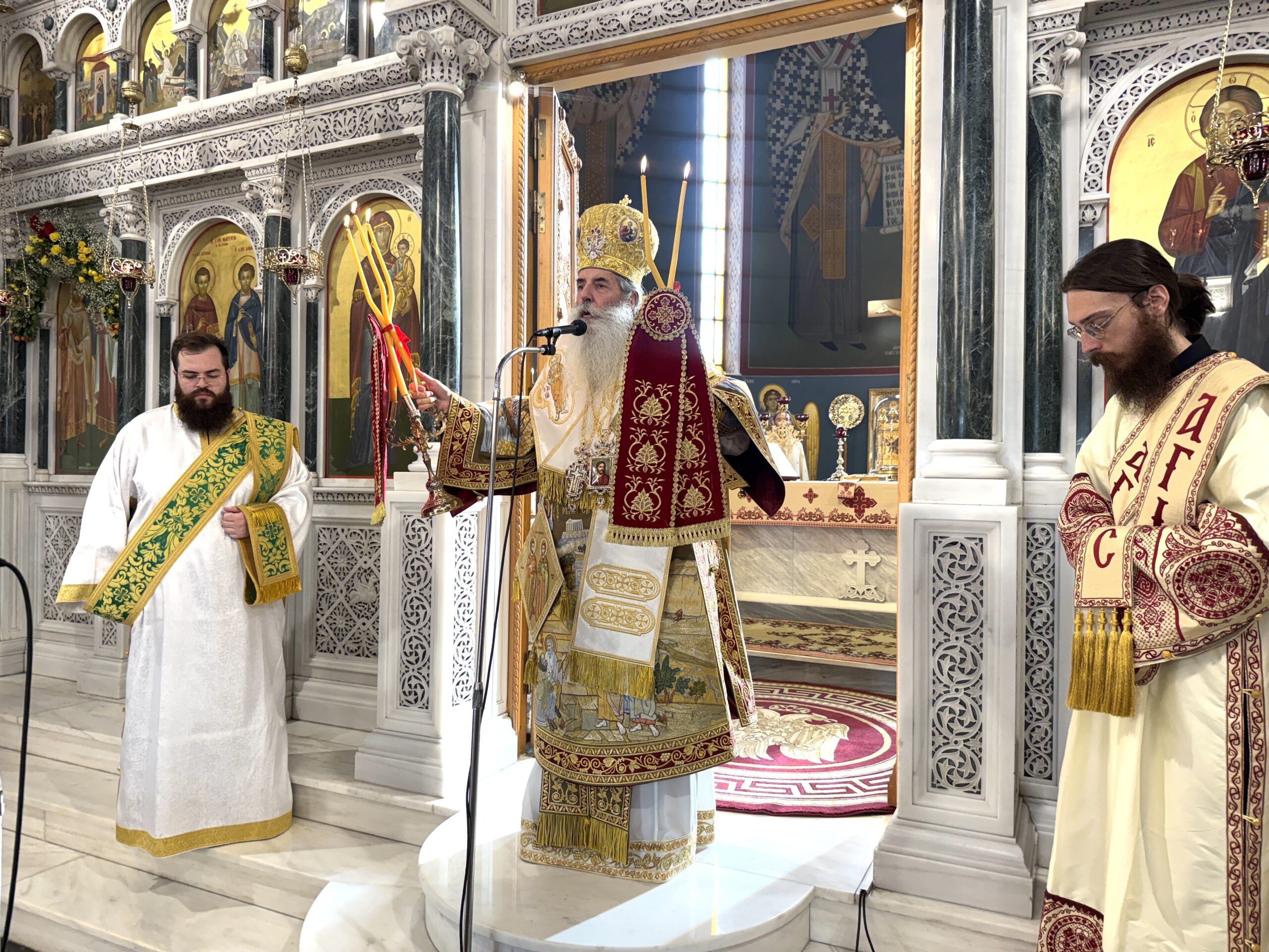 Μητροπολίτης Πειραιώς: Οι Άγιοι Κοσμάς και Δαμιανός όλα τα οφείλουν στην Αγία τους μητέρα, την Θεοδότη, που ήξερε να οριοθετεί τις αξίες του βίου.