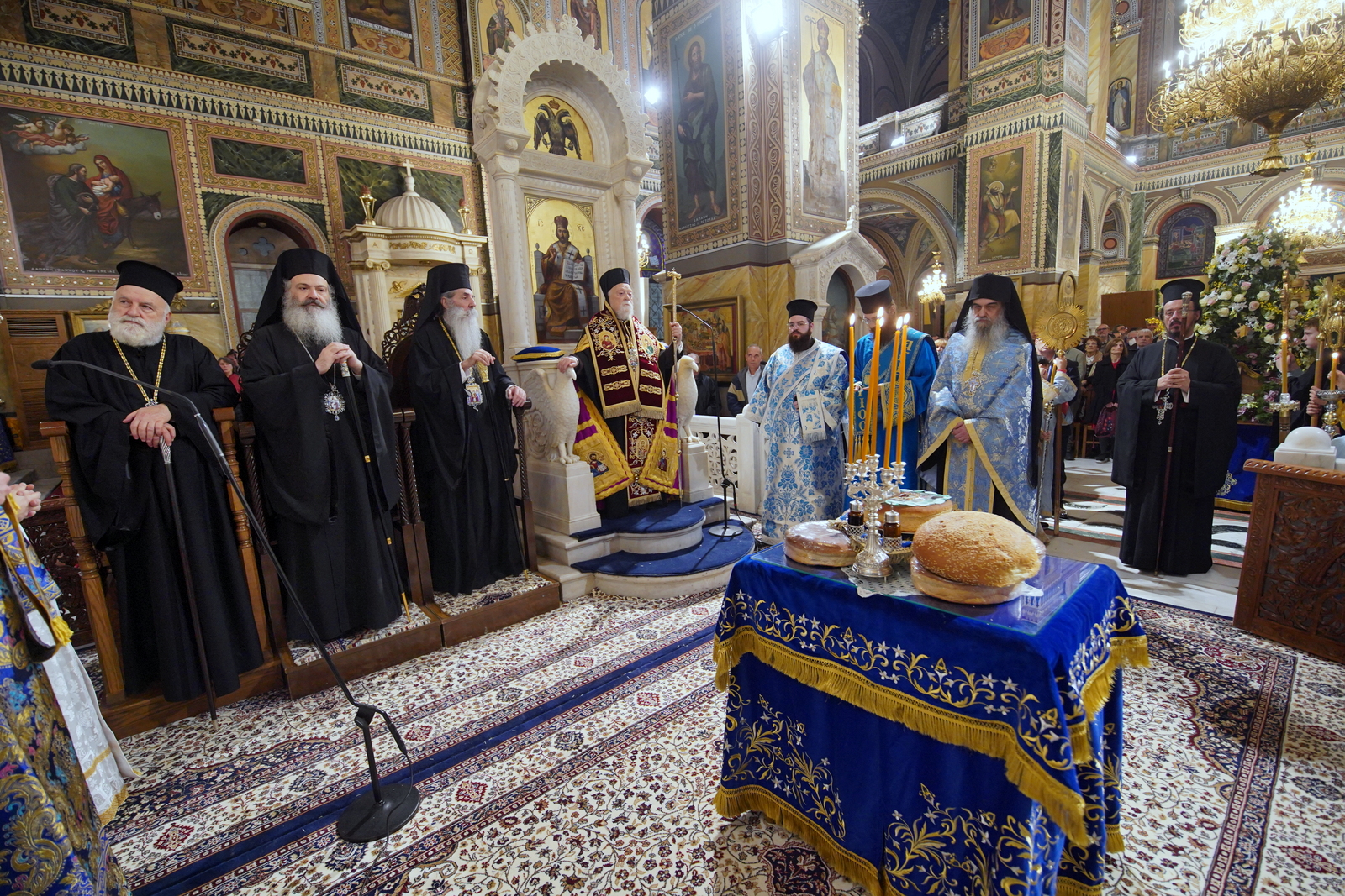 Ο Εσπερινός του Αγίου Νικολάου στο πρώτο λιμάνι της Χώρας.