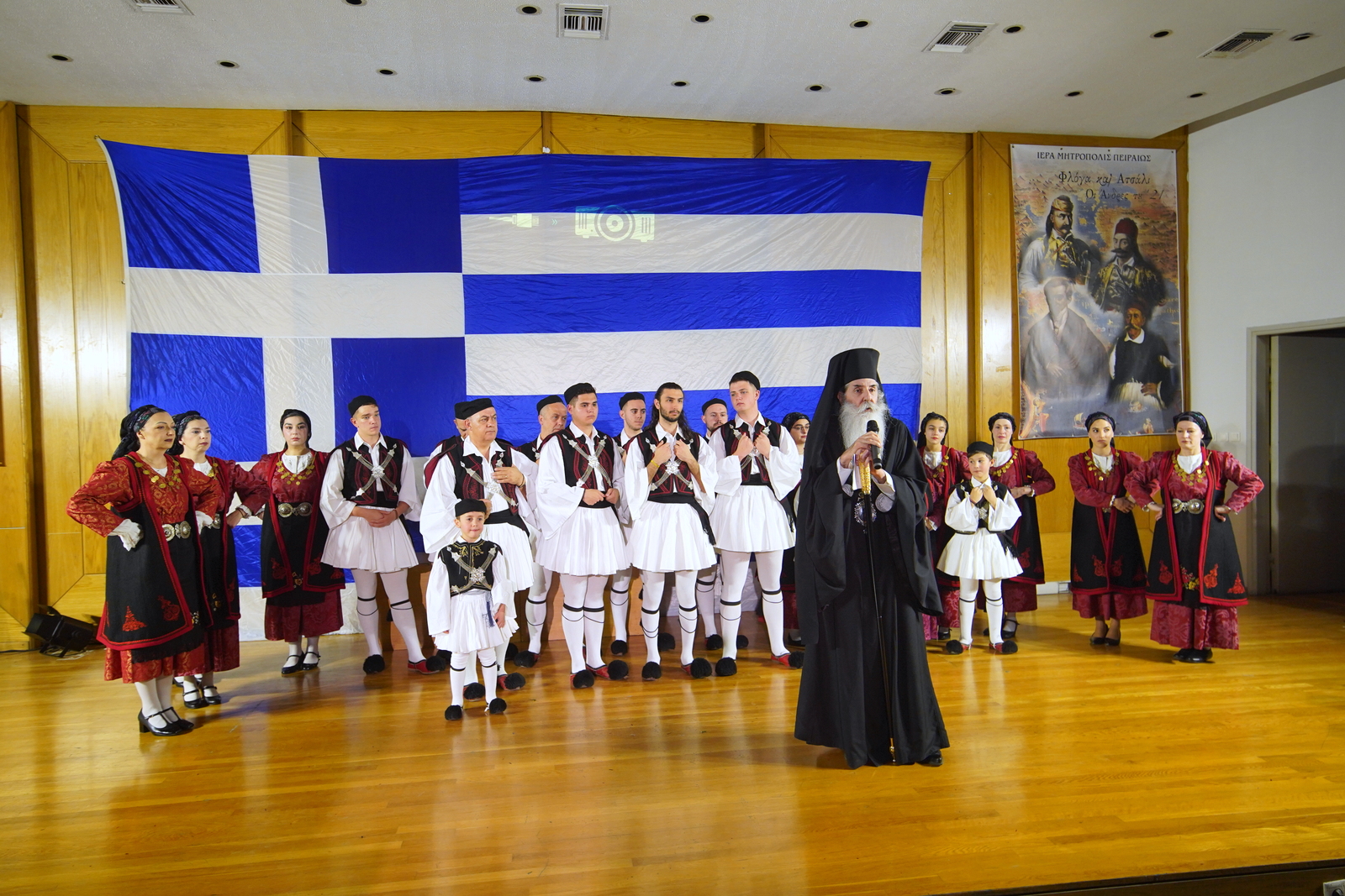 Μητροπολίτης Πειραιώς: Οι Νεομάρτυρες με το πορφυρό αίμα τους διέσωσαν την πίστη και ταυτότητά μας.