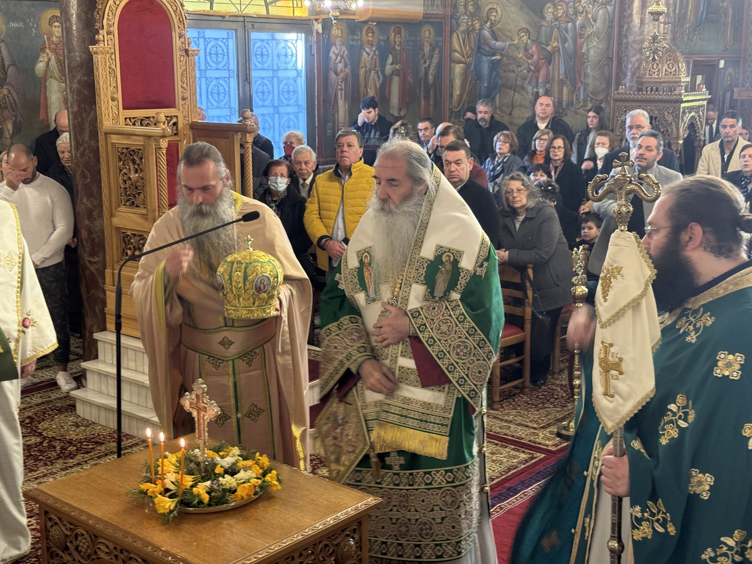 Η Κυριακή της Σταυροπροσκυνήσεως στην Ιερά Μητρόπολη Πειραιώς.