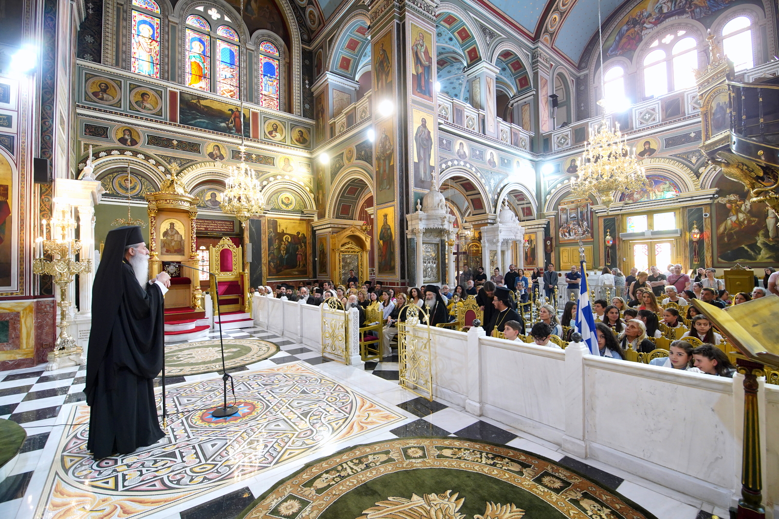 Λήξη Κέντρων Στηρίξεως Γάμου και Οικογενείας-Σχολών Γονέων της Ιεράς Μητροπόλεως Πειραιώς.
