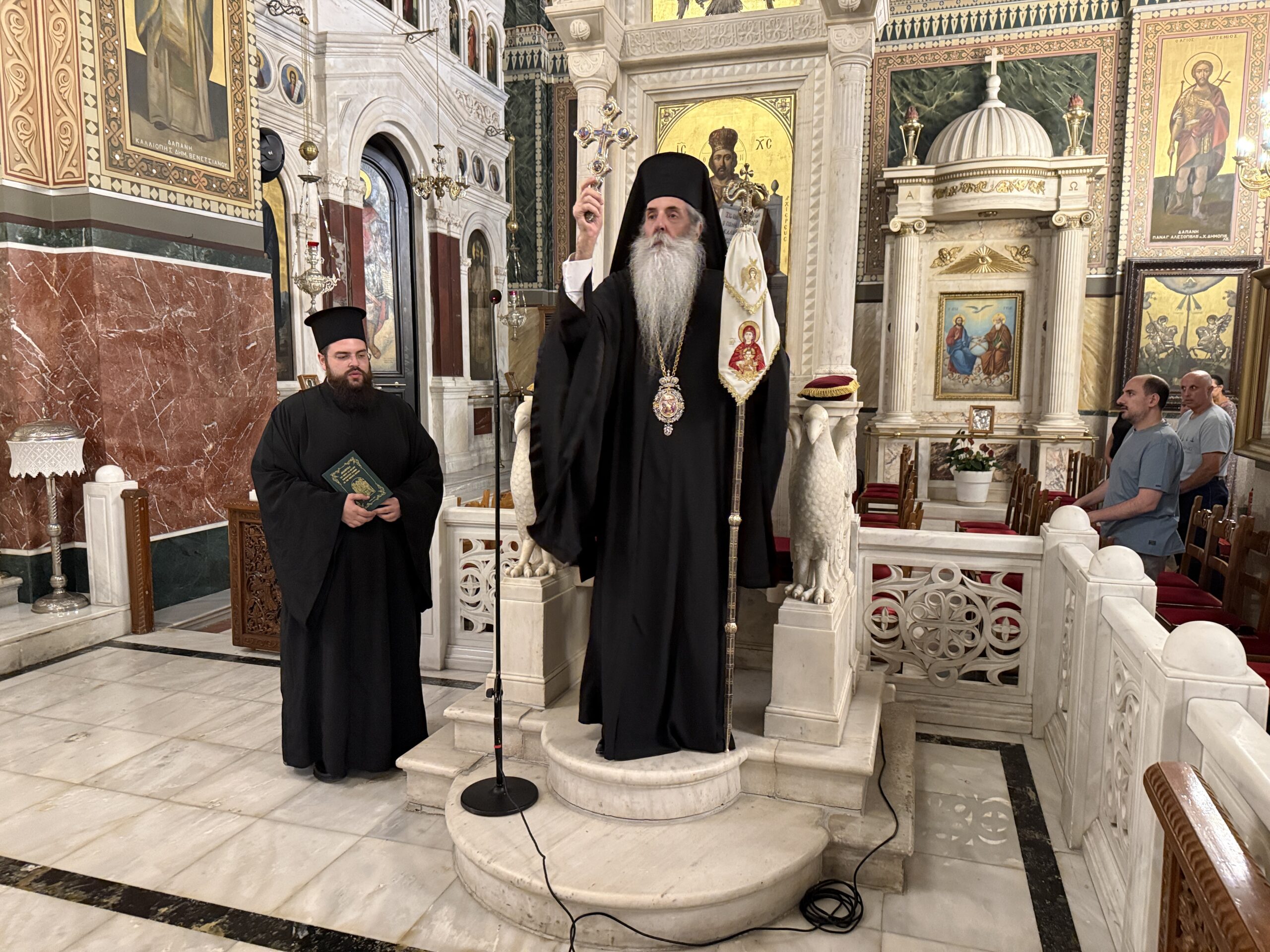 Μητροπολίτης Πειραιώς: “Η Παναγία είναι το κέντρο της ζωής της Εκκλησίας”.